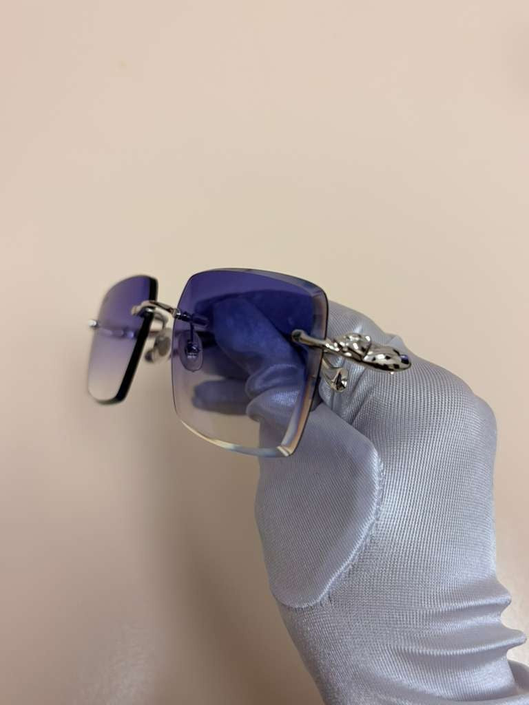 Cartier Panthere Decor Rimless Sunglasses Platinum Frame Blue Gradient Lens