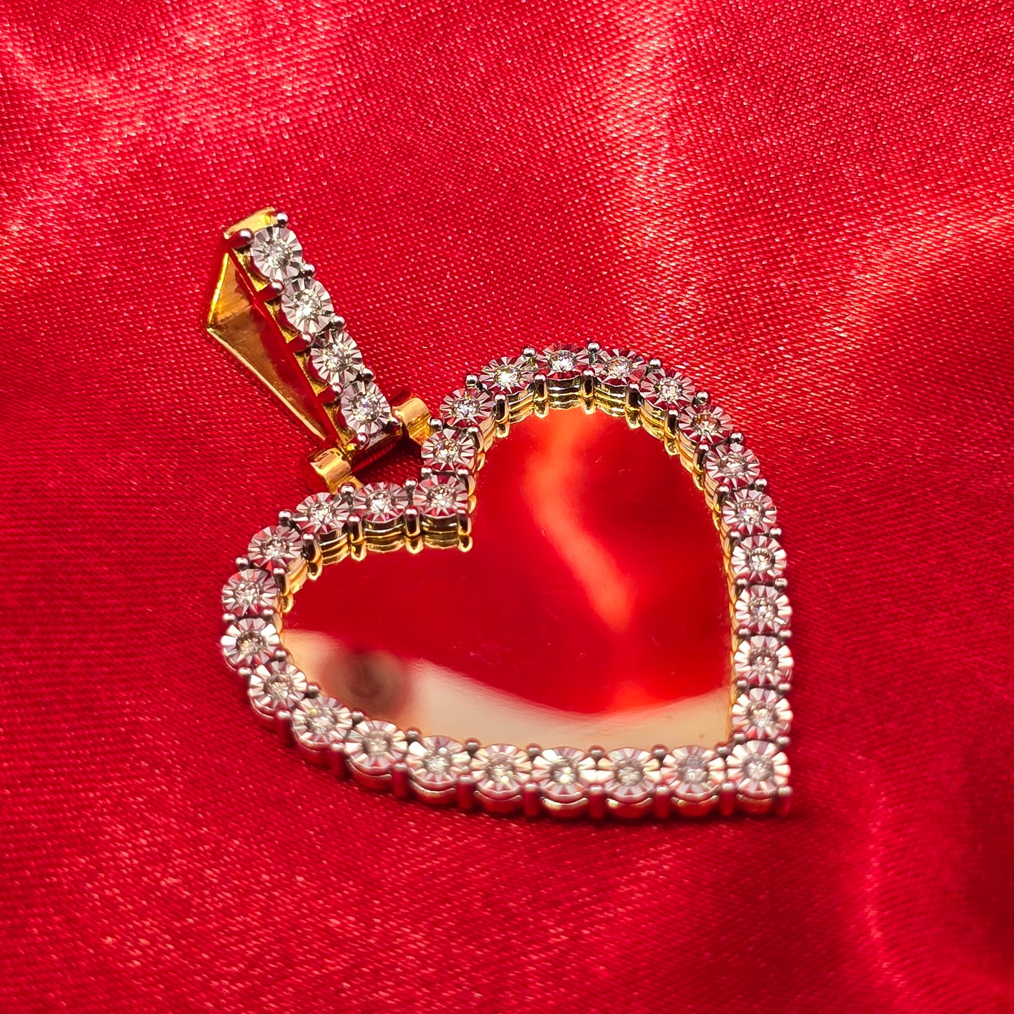 10k Yellow Gold Diamond Heart Memory Pendant 0.56 ctw