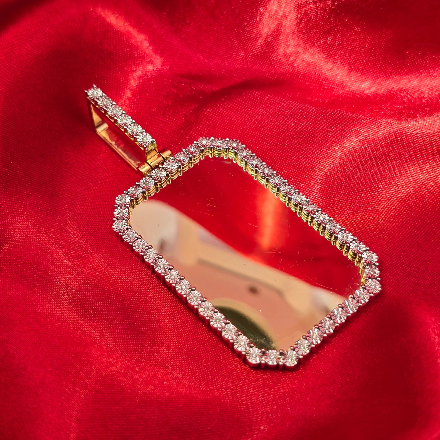 10k Yellow Gold Rectangle Shaped Diamond Memory Pendant 0.23 ctw