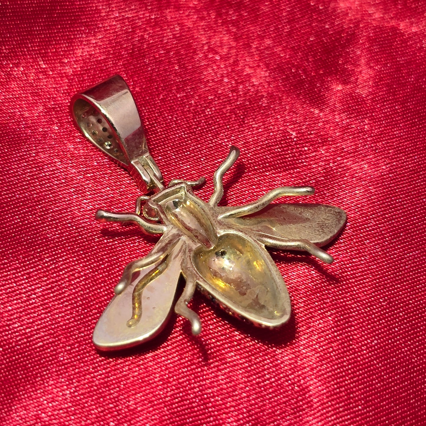 Iced Bee Pendant 1.25 ctw Diamond 10K Yellow Gold