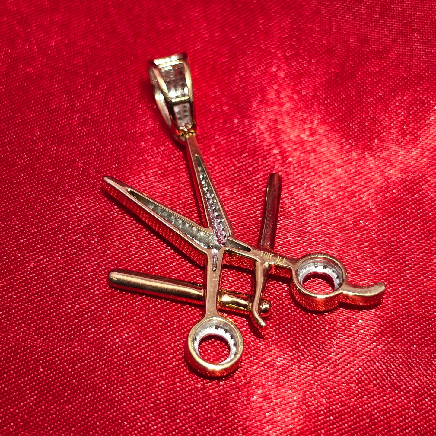 Barber Scissor Pendant 0.33 ctw Diamond 10K Yellow Gold