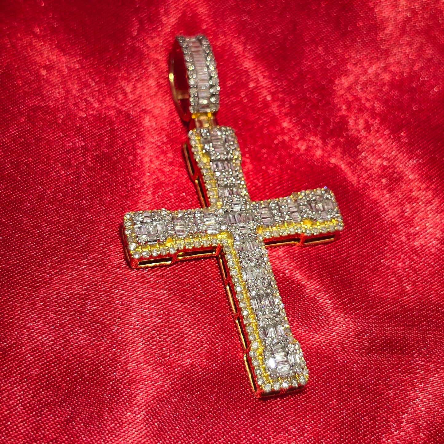Cross Pendant 11.41 ctw Diamond 10K Yellow Gold