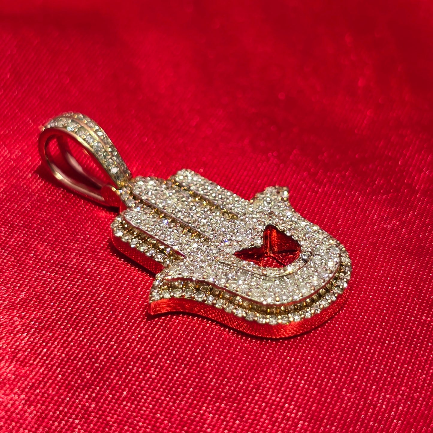 Hand of Fatima Hamsa Amulet Pendant 7.14 ctw Diamond 10K Yellow Gold