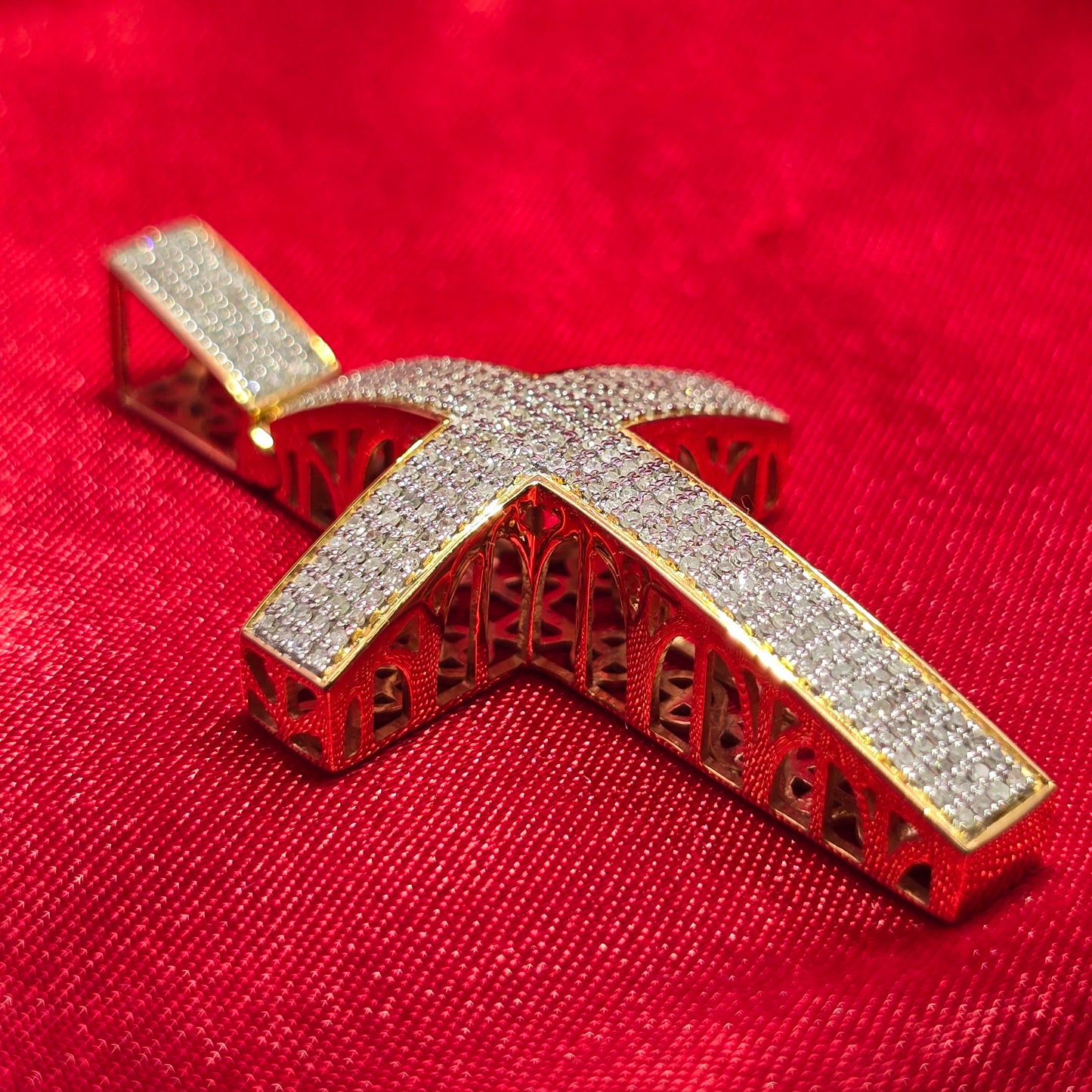Cross Pendant 0.60 ctw Diamond 10K Yellow Gold