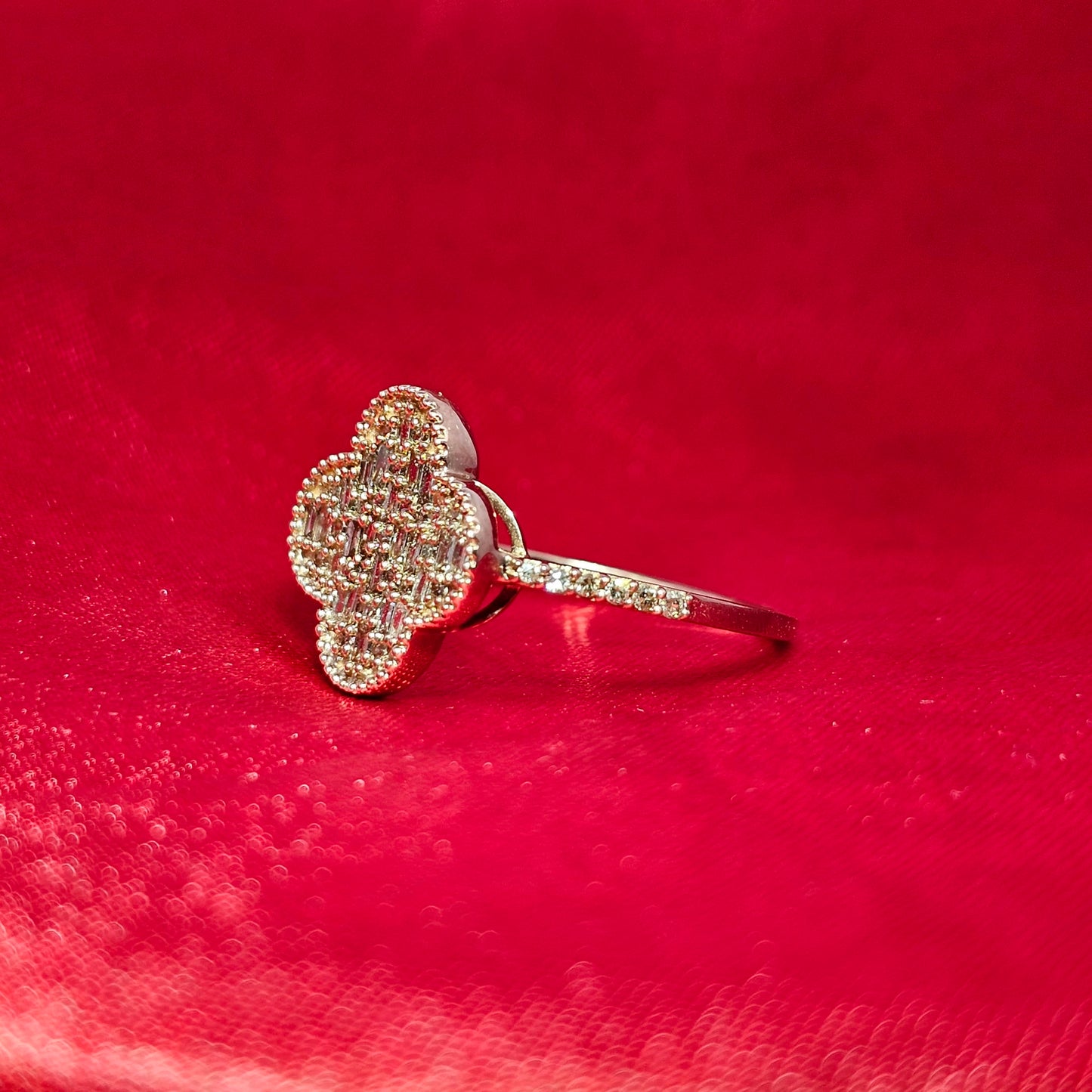 Vintage Alhambra Ring 0.65 ctw Diamond 10K Yellow Gold