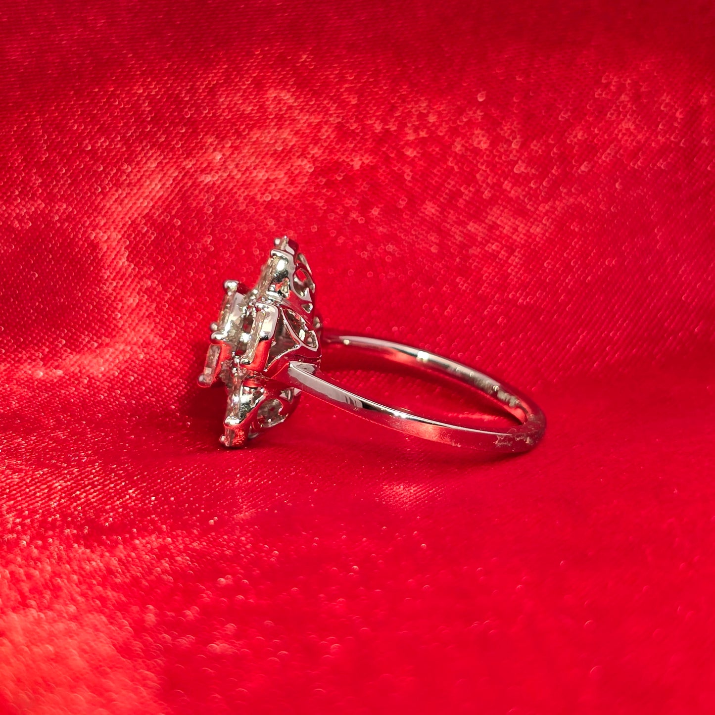 Brilliant Cut Ring Diamond 1.84 ctw 18K White Gold