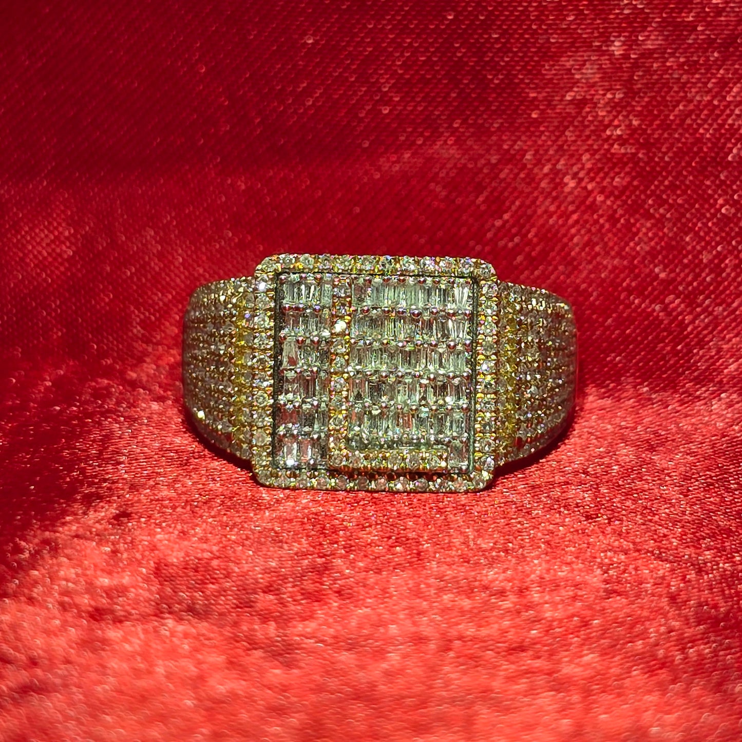 "L" Initial Ring Diamond 0.86 ctw 10K Yellow Gold