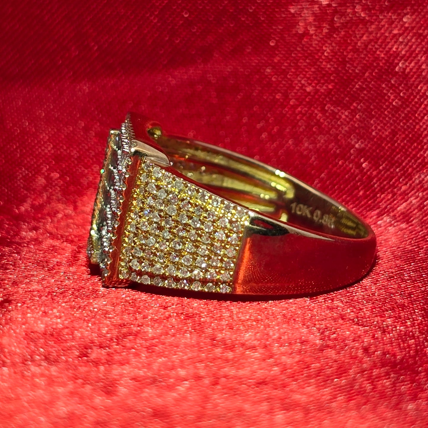 "L" Initial Ring Diamond 0.86 ctw 10K Yellow Gold