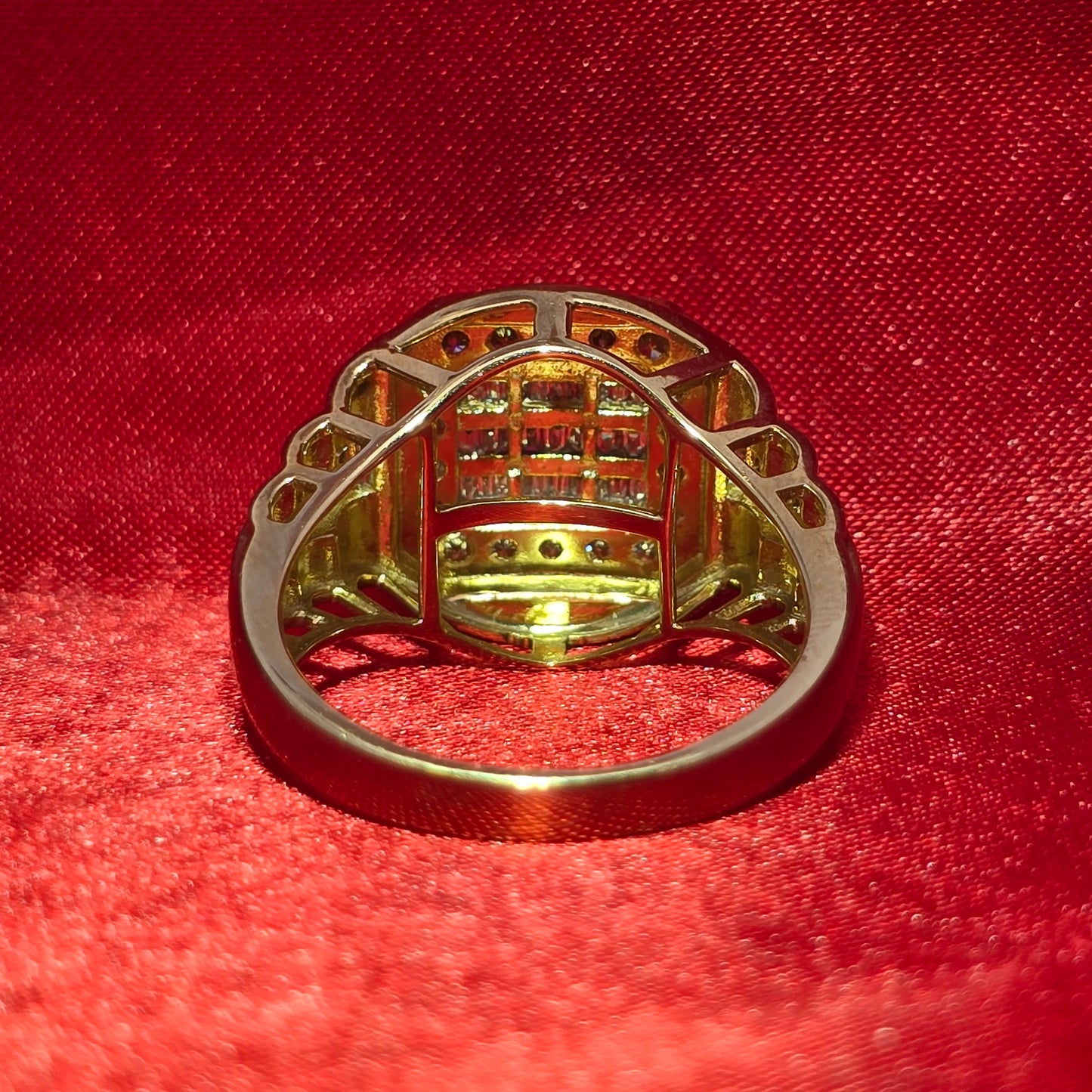 Round & Baguette Ring Diamond 1.00 ctw 10K Yellow Gold