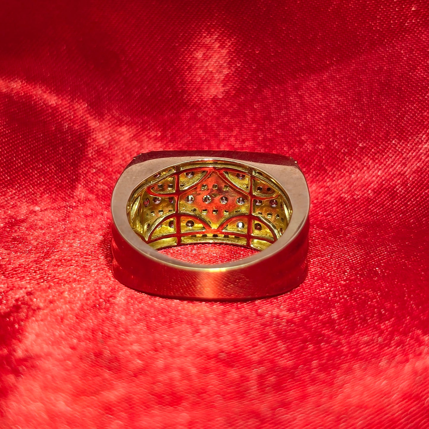 Round Ring 1.75 ctw Diamond 10K Yellow Gold