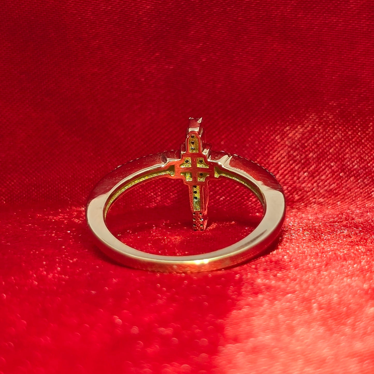 Diamond Cross Ring 0.16 ctw 10K Yellow Gold