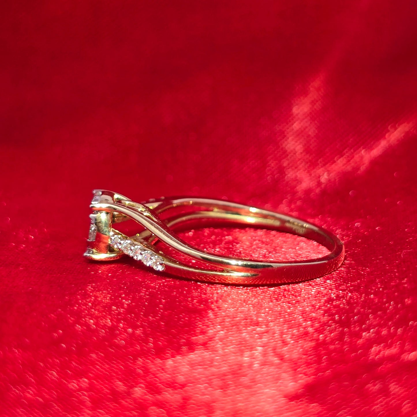 Diamond Round Ring 0.30 ctw 10K Yellow Gold