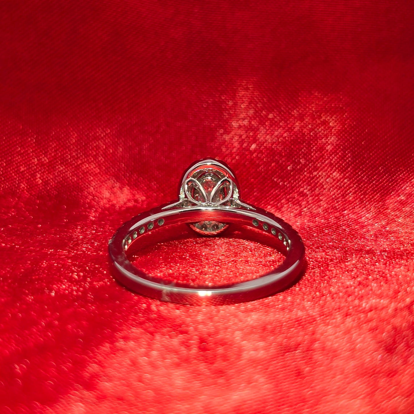 Diamond Oval Ring 0.39 ctw 14K White Gold