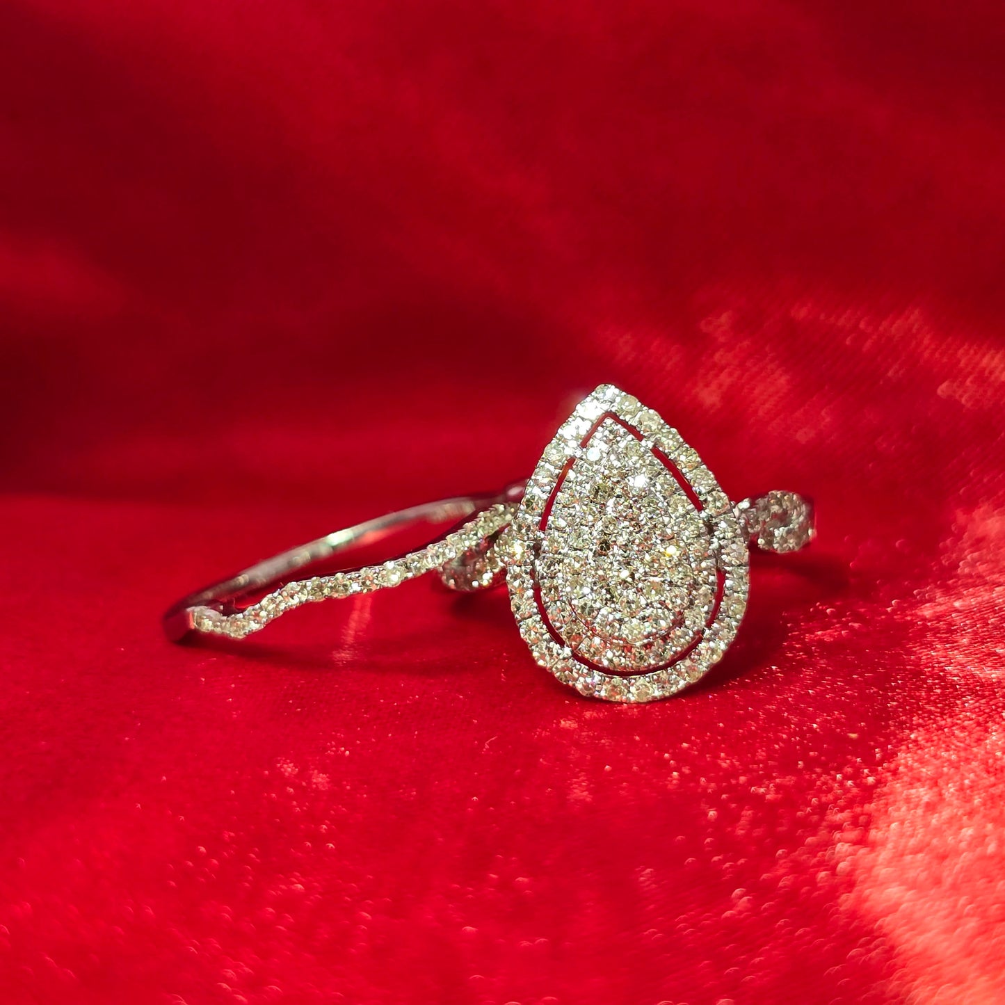 Diamond Pear Drop Ring 0.73 ctw 10K White Gold