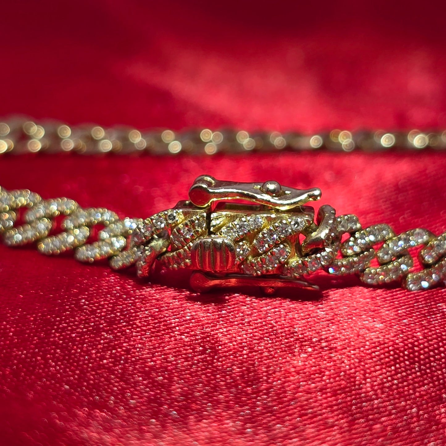 5MM Luxury Cuban Bracelet 0.95 ctw Diamond 10K Yellow Gold 7"