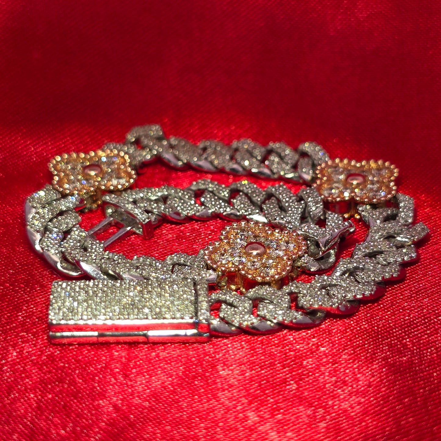 10K White Gold Women's Clover Cuban Link Diamond Bracelet 5.00ctw