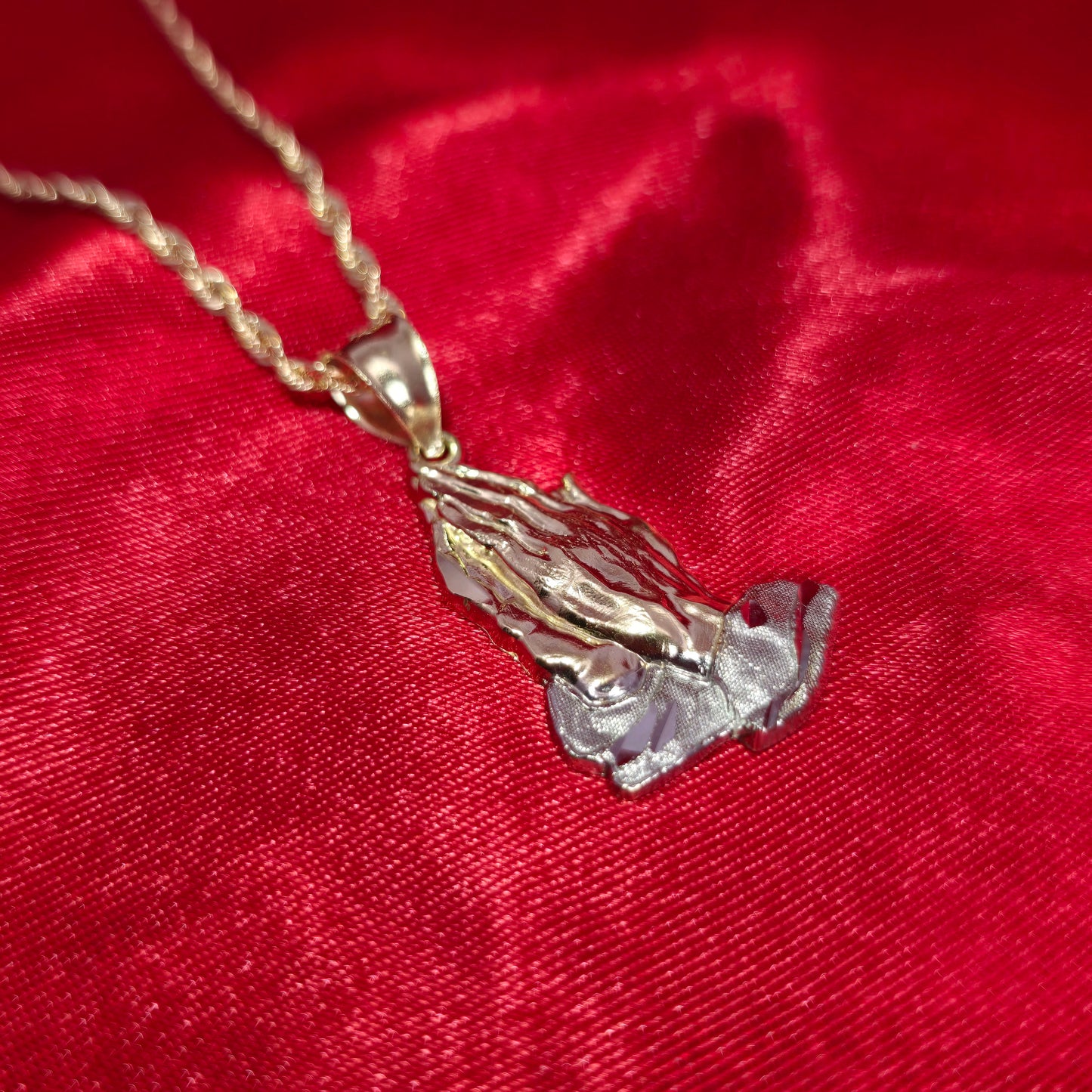 10K Yellow Gold Rope Chain with Praying Hands Pendant | Two-Tone Religious Design