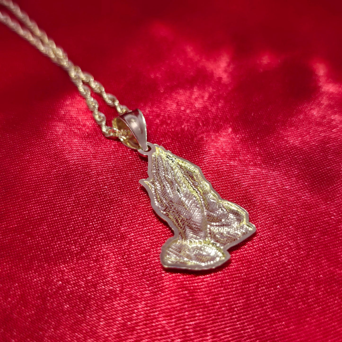 10K Yellow Gold Rope Chain with Praying Hands Pendant | Two-Tone Religious Design