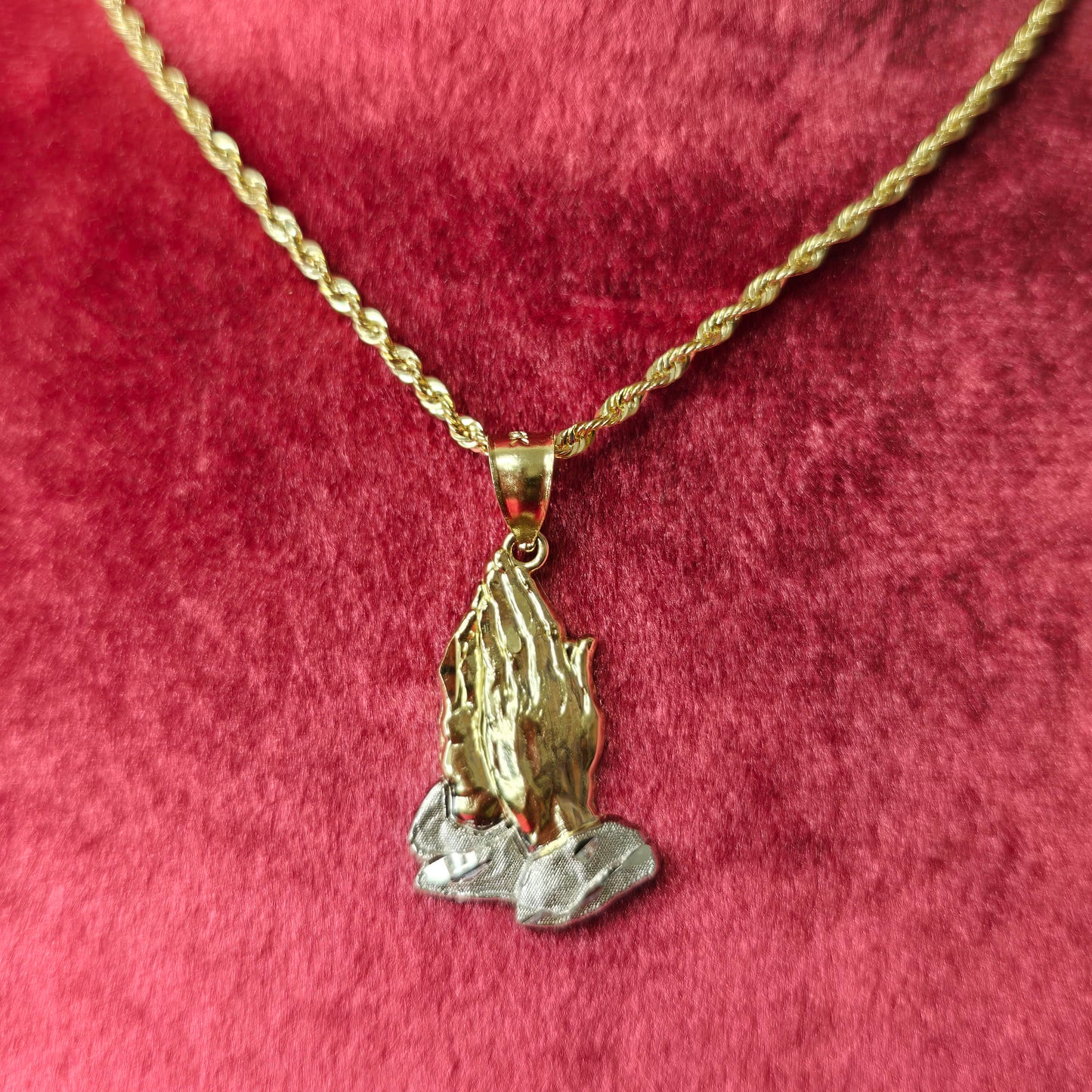 10K Yellow Gold Rope Chain with Praying Hands Pendant | Two-Tone Religious Design