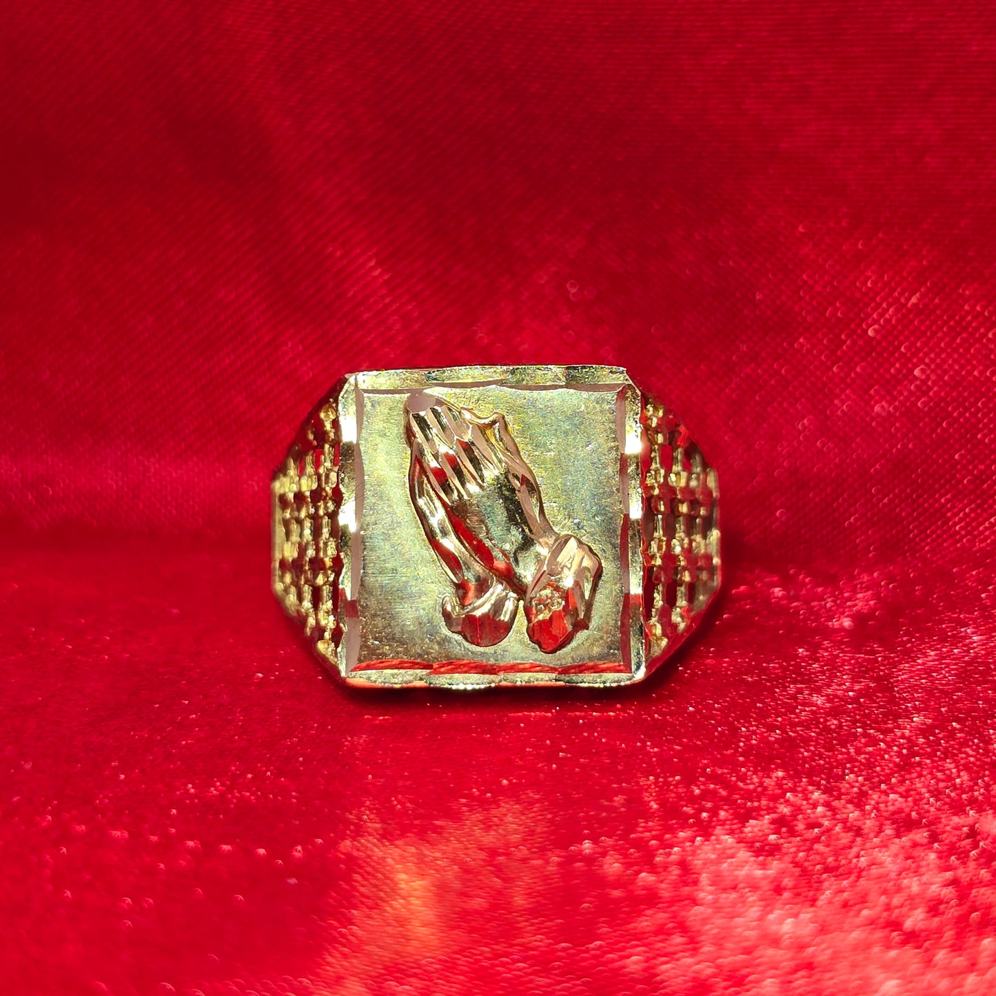 10K Gold Praying Hands Ring – Men's Faith-Inspired Statement Jewelry