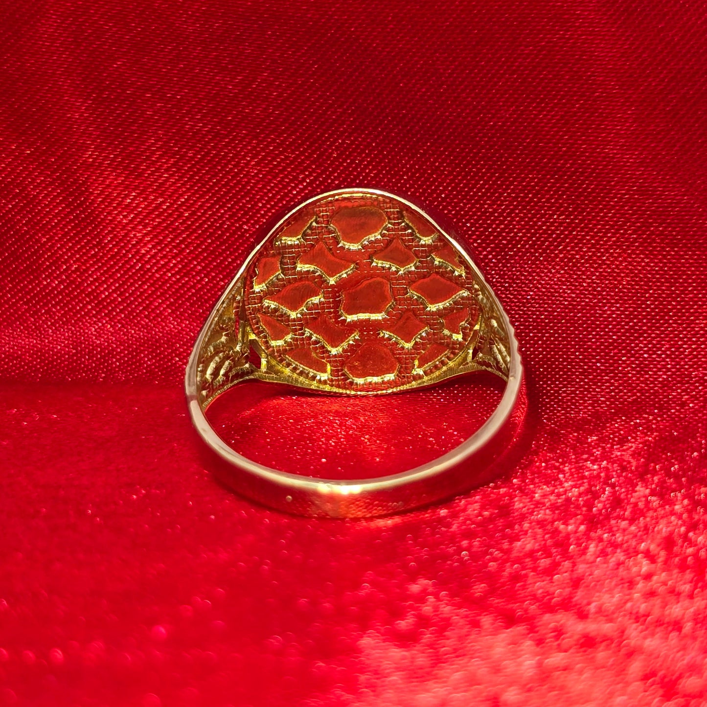 10K Mens Circular Gold Nugget Ring