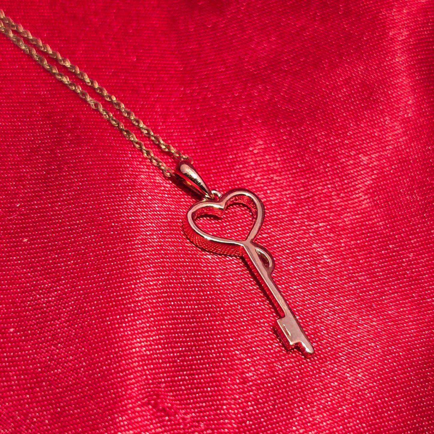 10K Rose Gold Heart Key Pendant with Diamond Twisted Curb Chain | 0.10 CTW Women’s Necklace