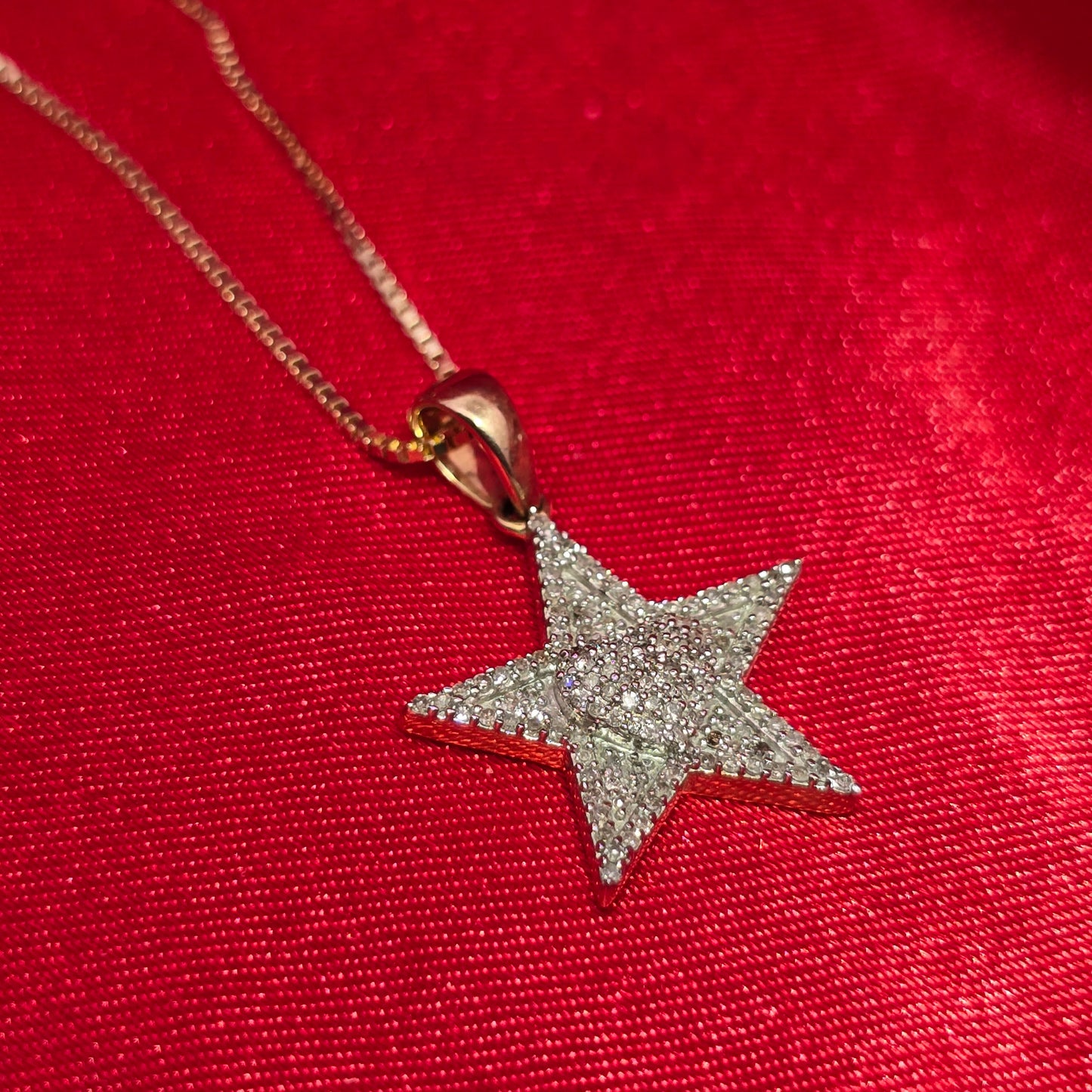 10K Yellow Gold Diamond Star Pendant with Heart Center & Box Chain | 0.25 CTW Women’s Necklace