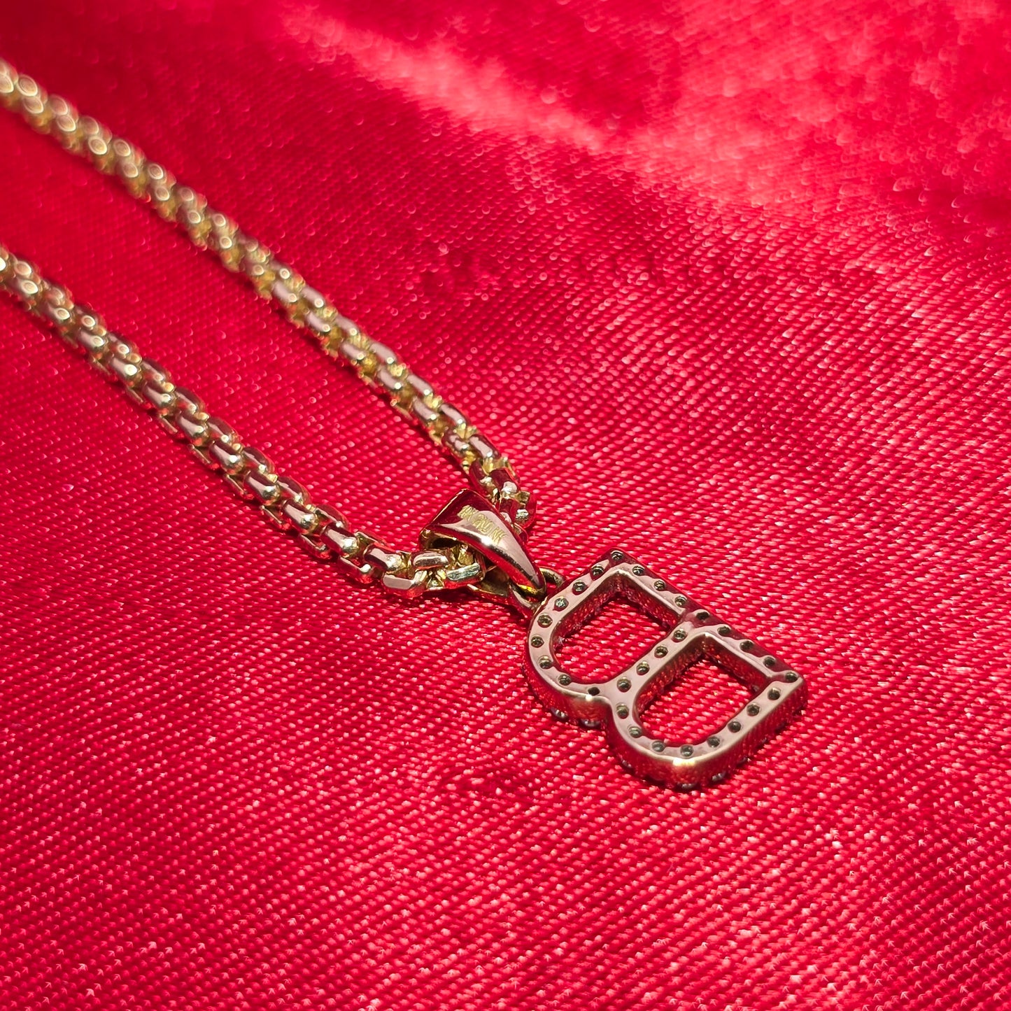 10K Yellow Gold Diamond Initial "B" Pendant Necklace – 1/12 CTW | Personalized Luxury | Jewelry Palace