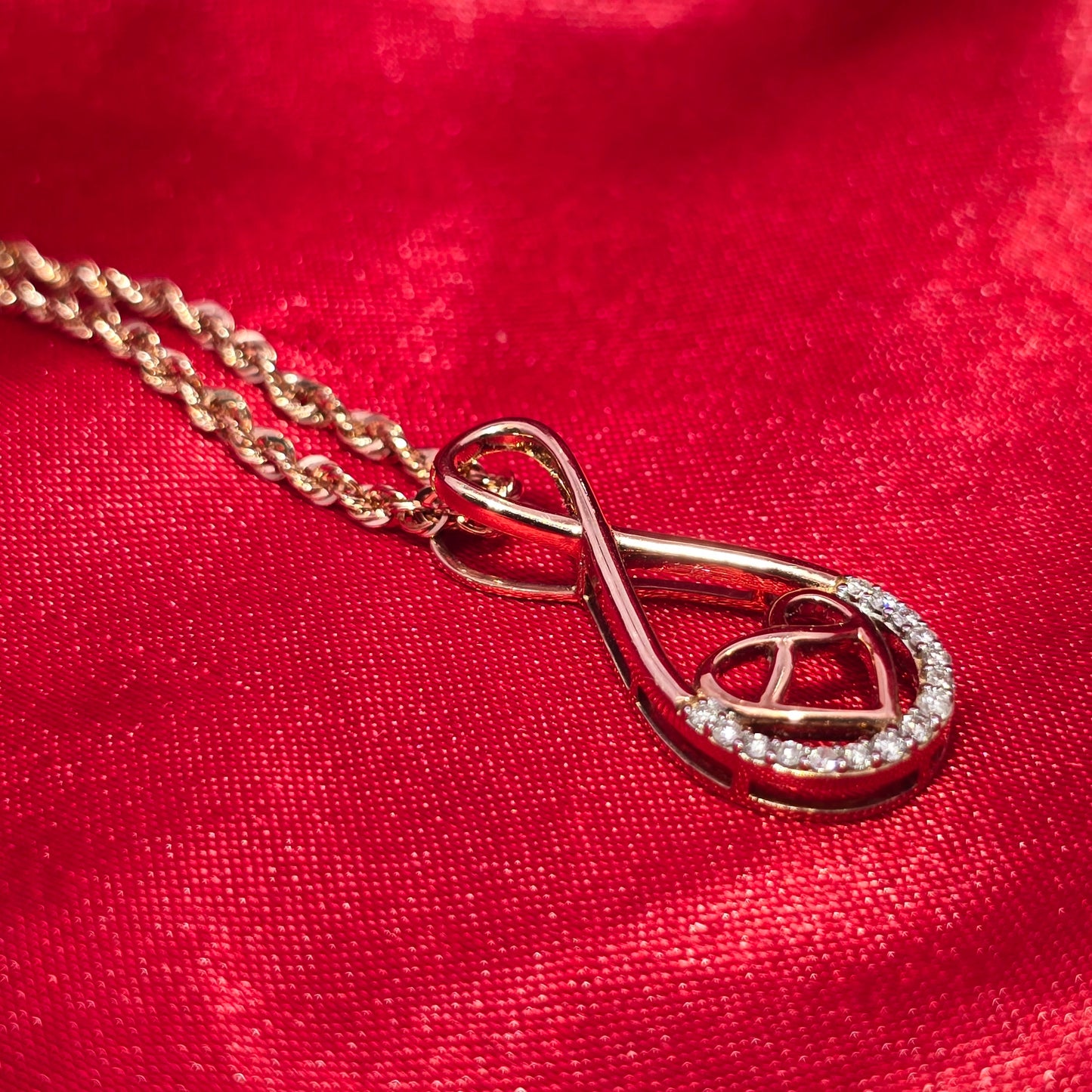 10K Rose Gold Diamond Infinity Pendant Necklace for Women | 0.10 CTW