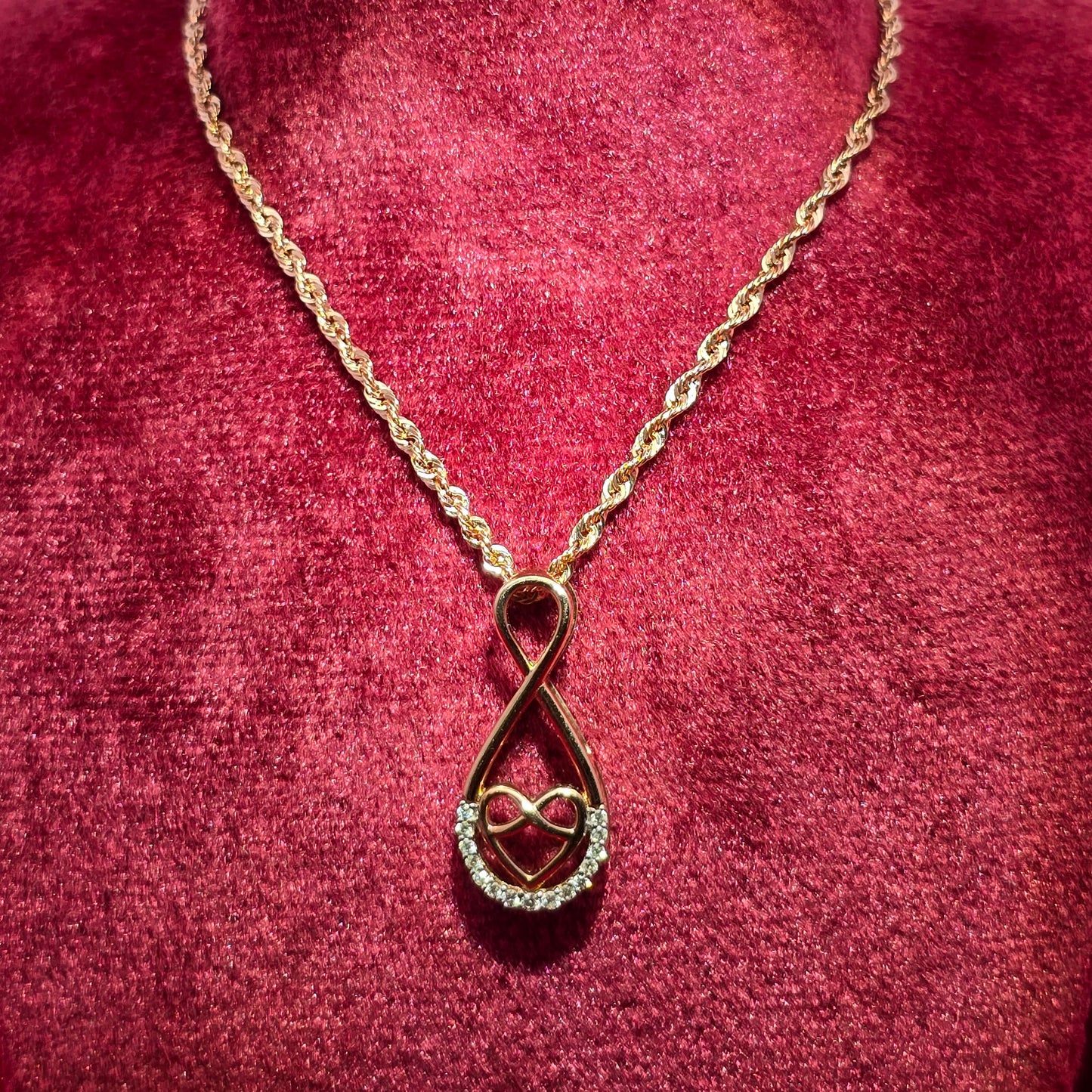 10K Rose Gold Diamond Infinity Pendant Necklace for Women | 0.10 CTW