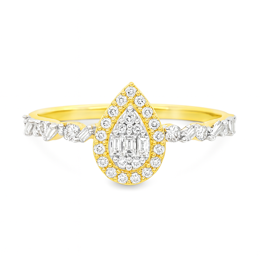 0K Yellow Gold Pear Shape Diamond Halo Ring 0.28 ctw