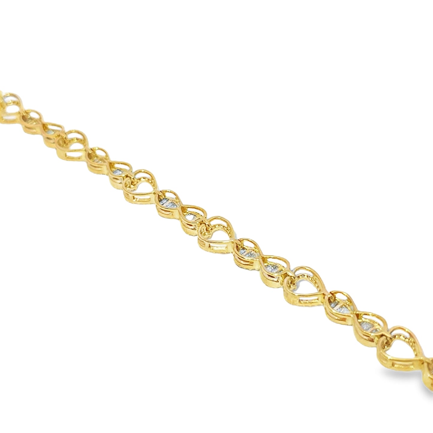 Women's Infinity Heart Bracelet 1.50 ctw Diamond 10K Yellow Gold