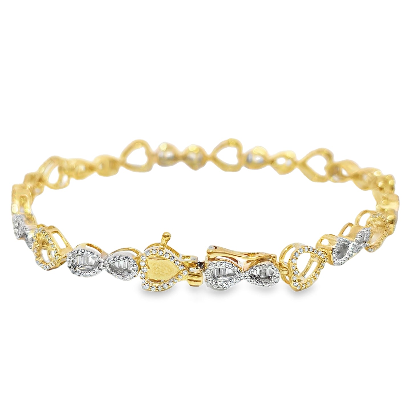 Women's Infinity Heart Bracelet 1.50 ctw Diamond 10K Yellow Gold