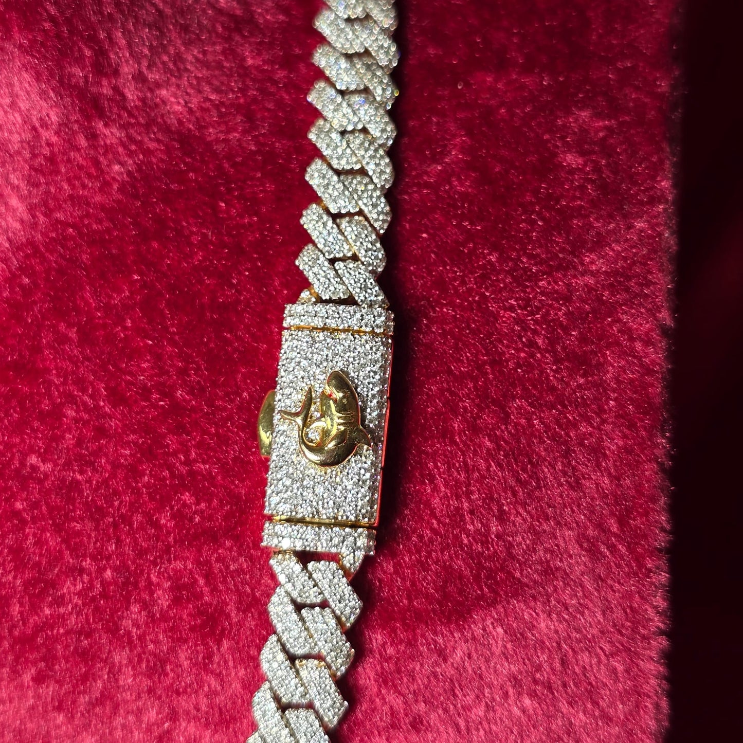 9mm Cuban Link in 10K Gold And Natural VS Diamonds