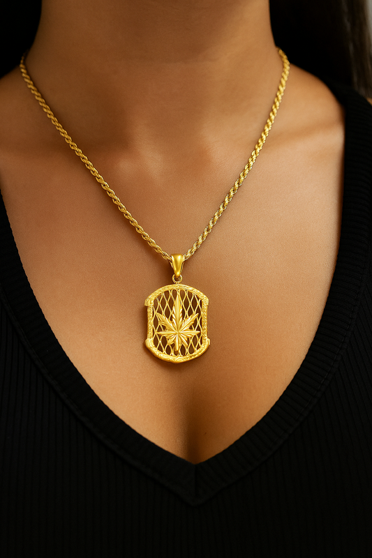10K Yellow Gold Leaf Motif Charm Pendant Necklace | Rope Chain Design | Jewelry Palace