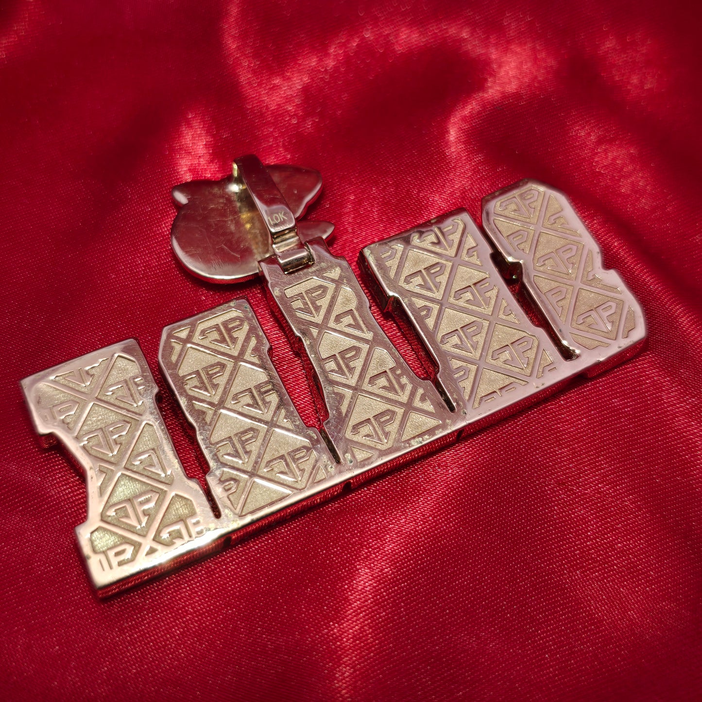 SHARK CUSTOM PENDANT