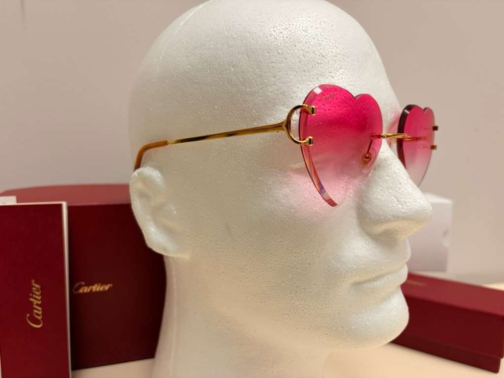 Cartier Big C Rimless Heart Sunglasses Pink Gradient Lens Gold Frame Full Set.