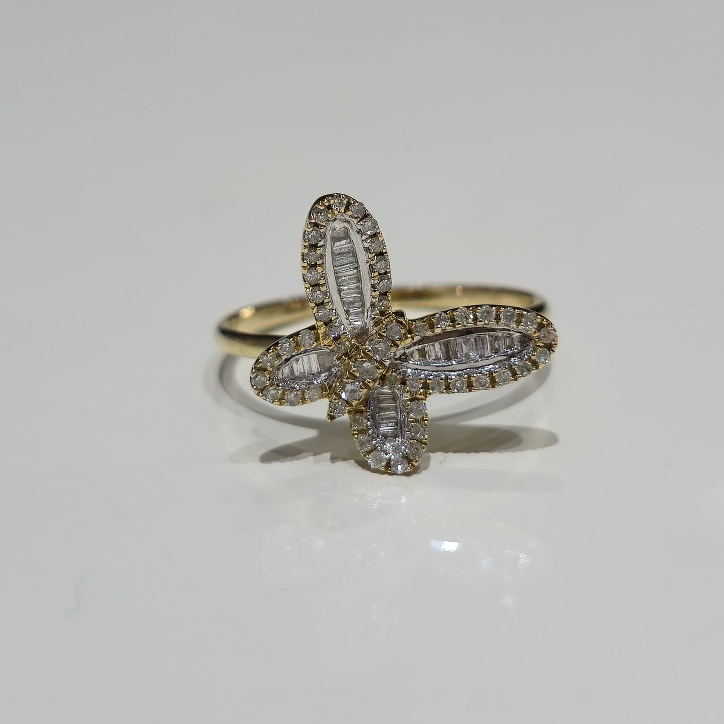 10k Solid Yellow Gold Butterfly Ring  0.33 CTW Natural Diamonds Size 7