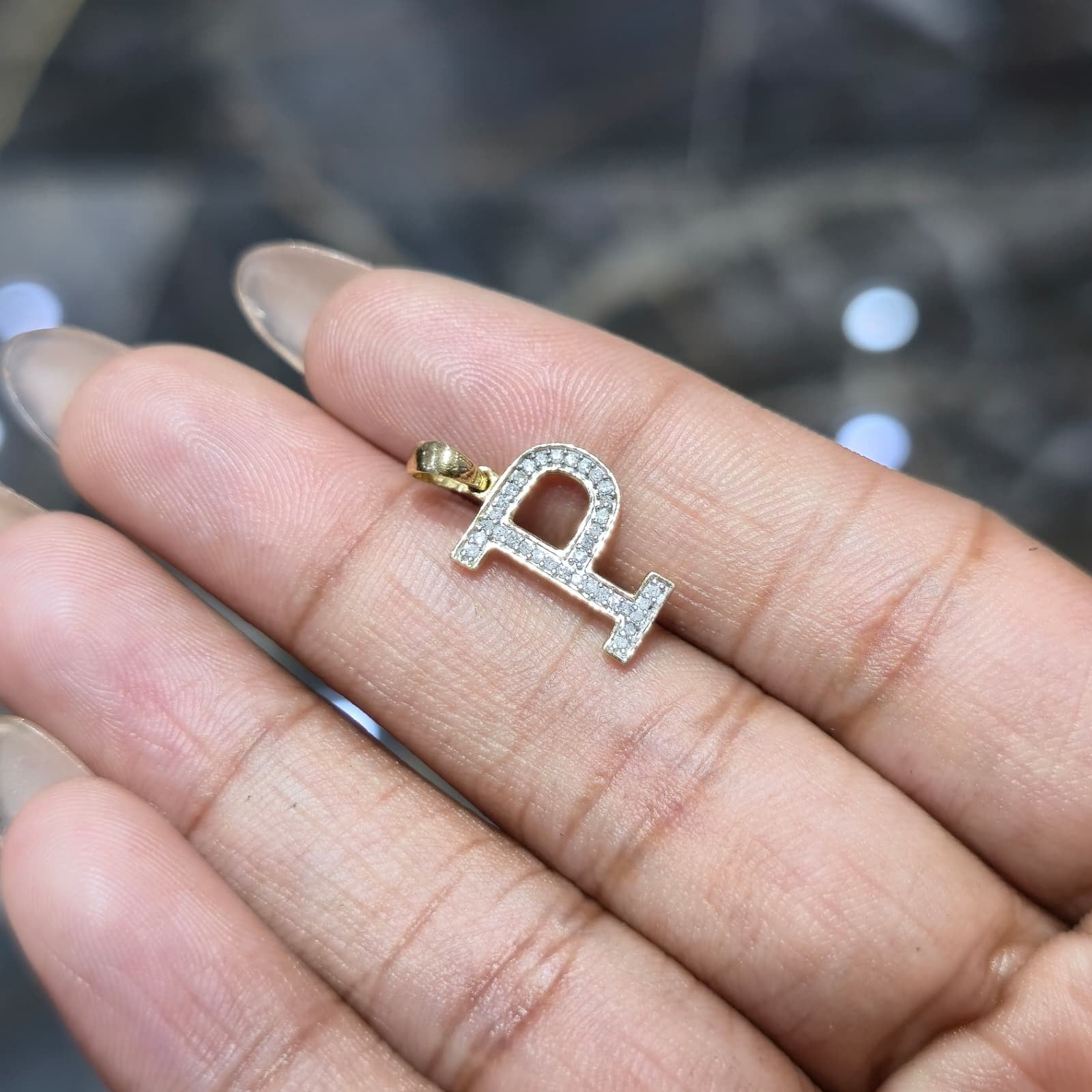 DEAL!!! 0.11CTW Natural Diamond "P" Letter Pendant 10K Yellow Gold Initial Charm