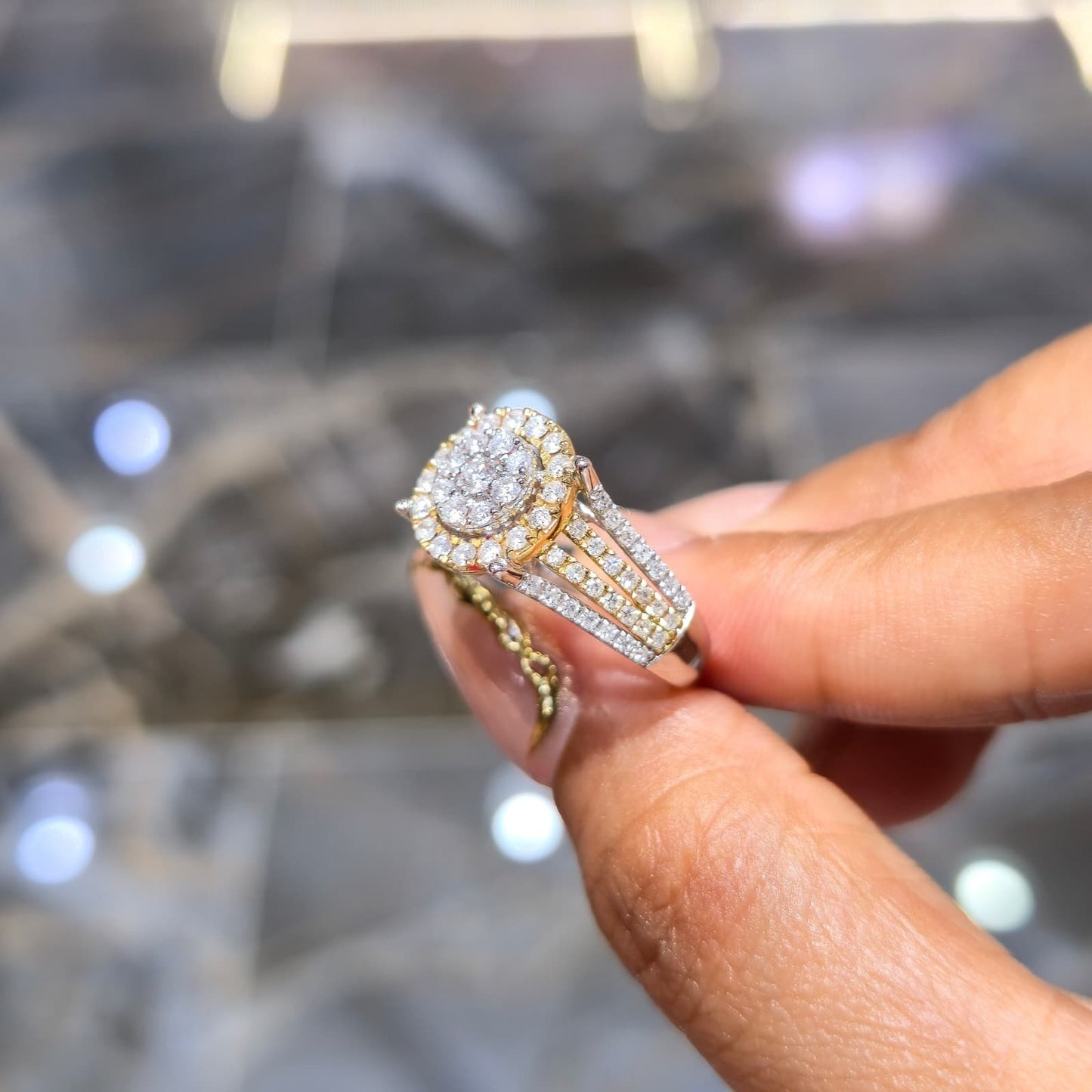 DEAL! 1.00CT Diamond Cluster Halo Ring 10K TwoTone Yellow White Gold Split Shank