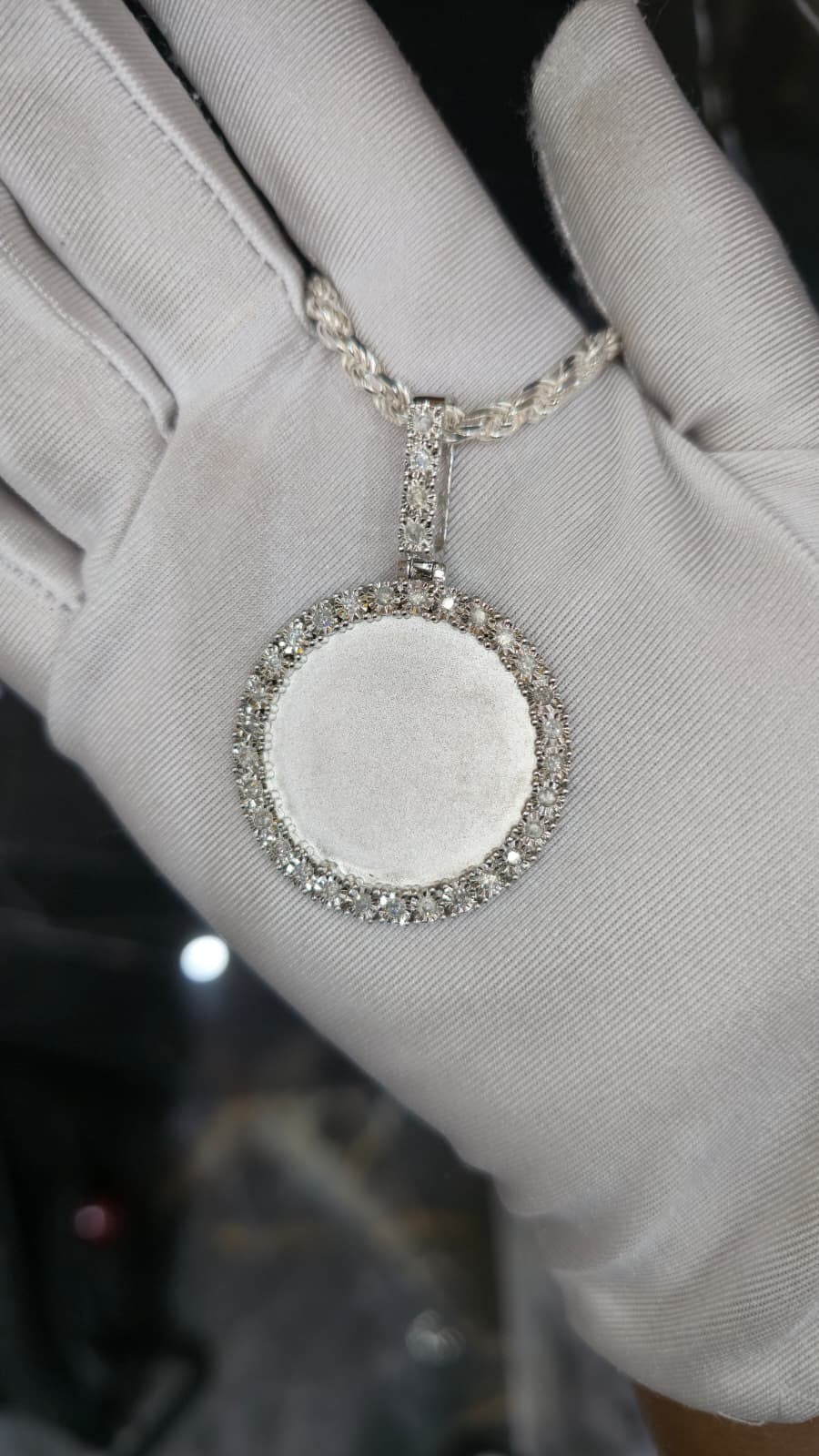 925 Sterling Silver Real Diamond Circle |  Memory Frame Pendant 1 CT