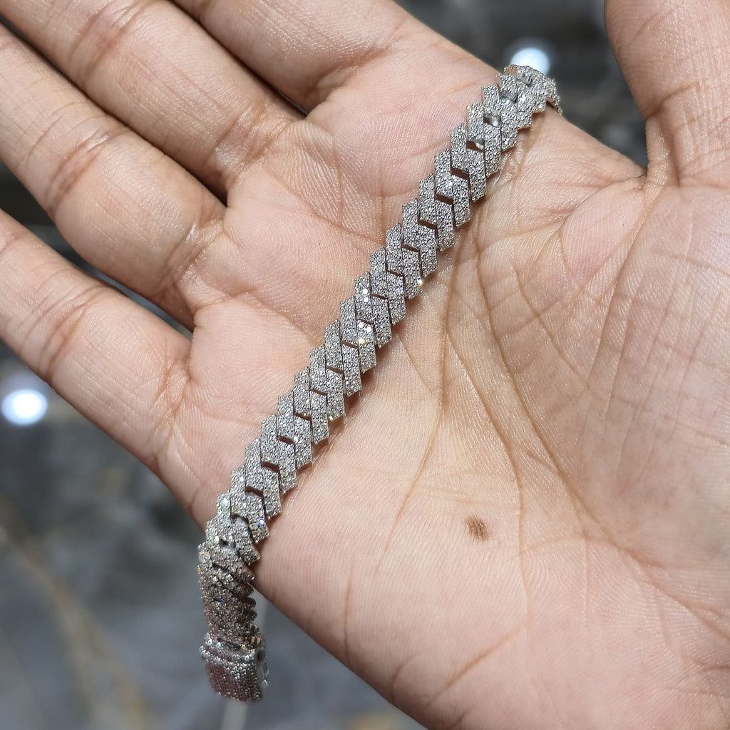 8MM 925 Silver 27.63g 4.82CTW Natural Round Diamond Cuban Link Bracelet