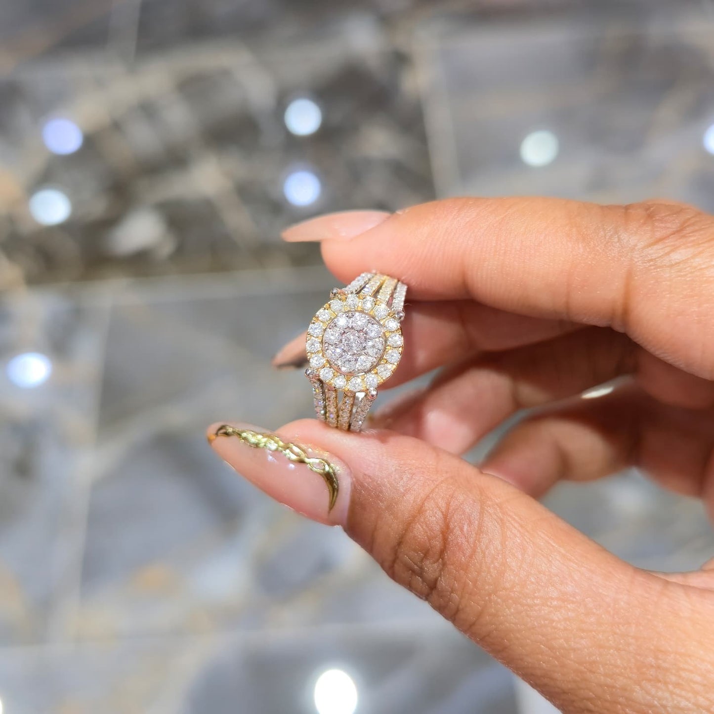 DEAL! 1.00CT Diamond Cluster Halo Ring 10K TwoTone Yellow White Gold Split Shank
