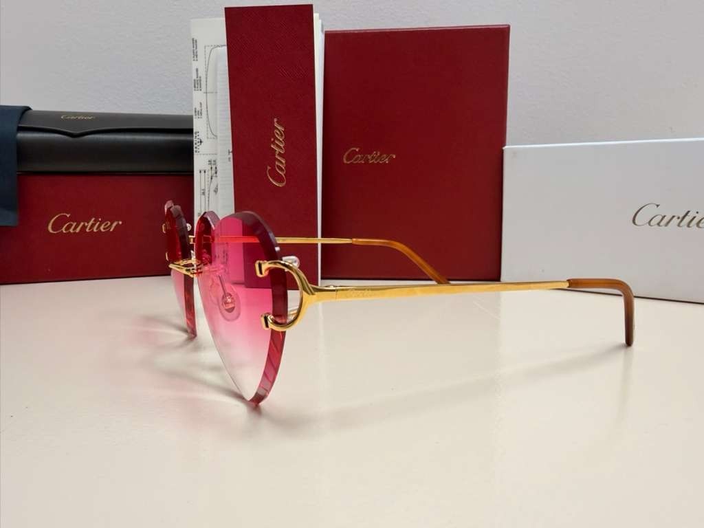 Cartier Big C Rimless Heart Sunglasses Pink Gradient Lens Gold Frame Full Set.