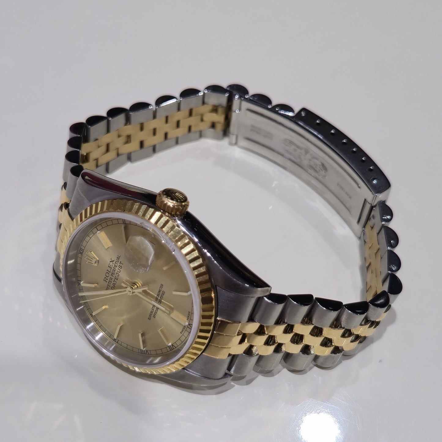 Rolex Datejust 36 16233 Champagne Dial Vintage Two Tone Jubilee Gold Steel