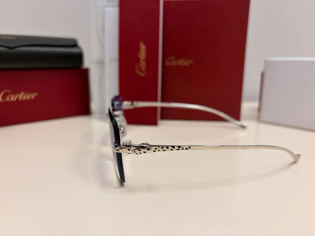 Cartier Panthere Decor Rimless Sunglasses Platinum Frame Blue Gradient Lens