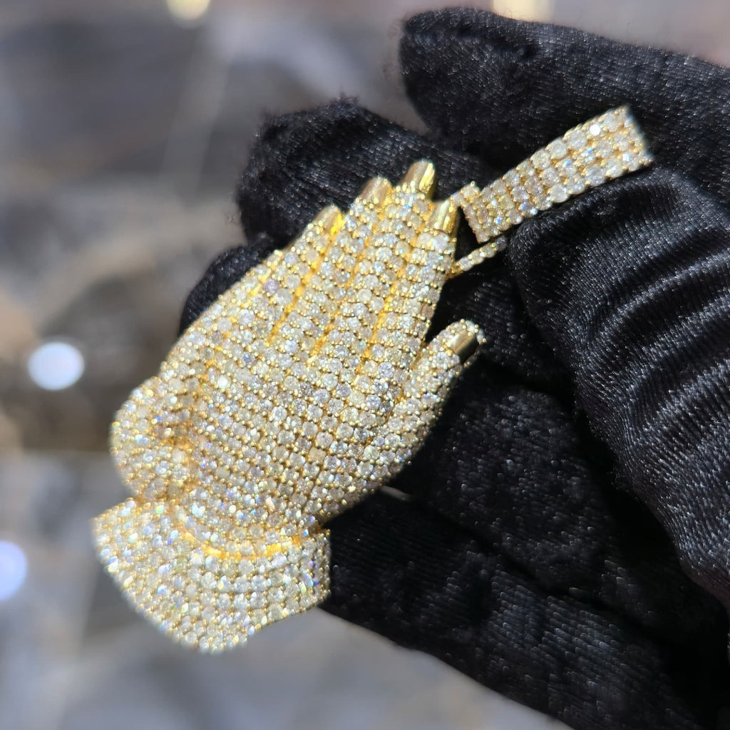 10K Gold 5.50ctw Diamond Praying Hands Pendant Iced Out Yellow Gold