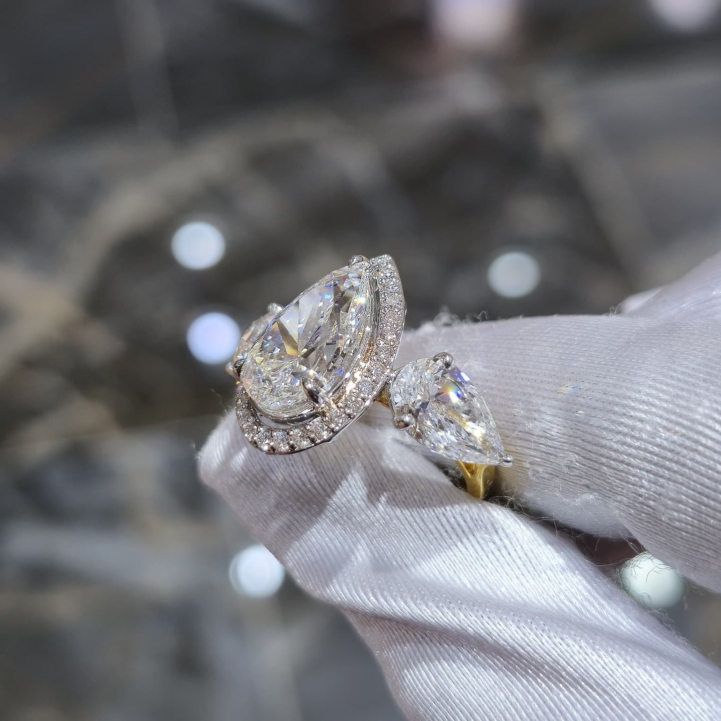 9.42CT Pear Lab Grown Diamond Engagement Ring | 14K Gold | E VVS2 | Halo 3-Stone