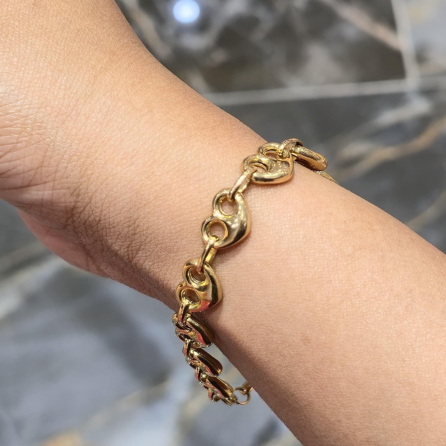 10K Yellow Gold Puff Heart Link Bracelet 8” – Classic Polished Heart Chain