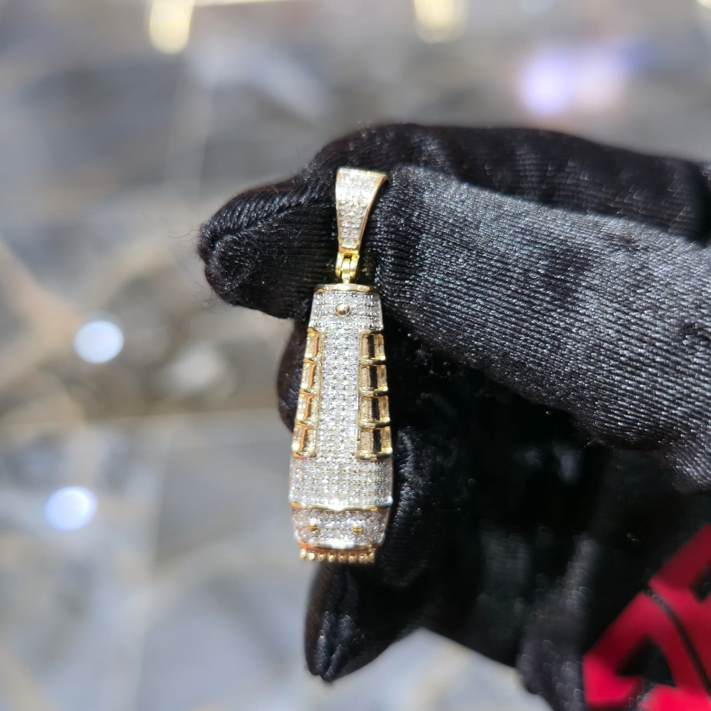 10KT Gold Diamond Barber Trimmer Pendant 0.50ctw Stylist Charm 1.5 Inch